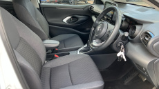 Toyota Yaris 1.5 Hybrid Design 5dr CVT Hybrid Hatchback